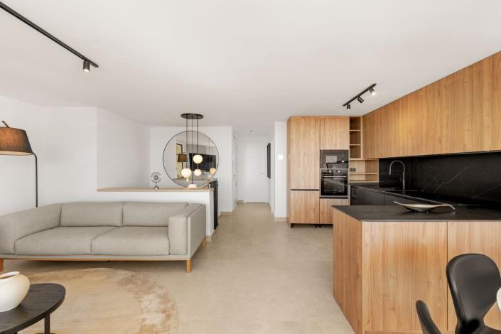 Image No.6-3 Bed Apartment for sale