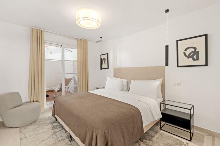 Image No.12-3 Bed Apartment for sale