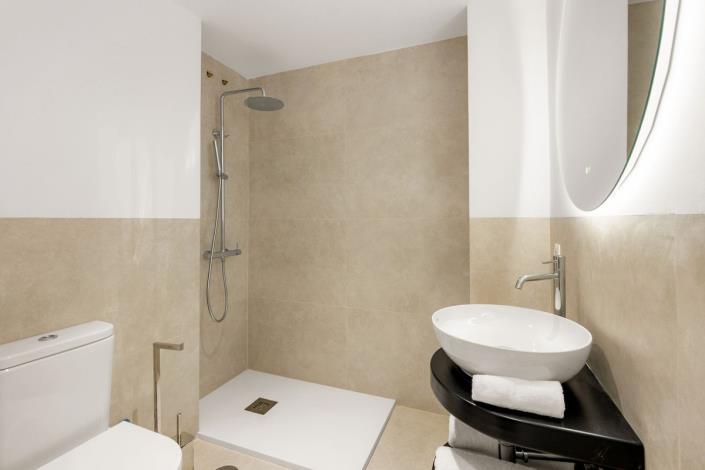 Image No.16-3 Bed Apartment for sale