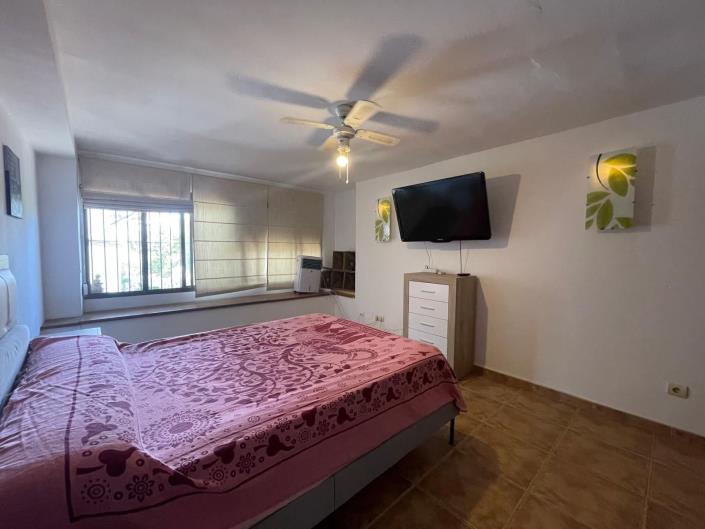 Image No.9-1 Bed Villa / Detached for sale