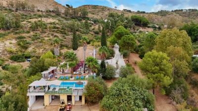 3-644887ed831e8682853ff700c7704b89