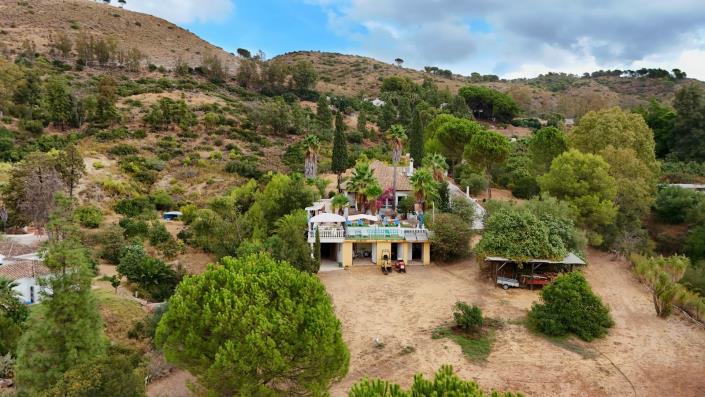 Image No.8-4 Bed Villa / Detached for sale