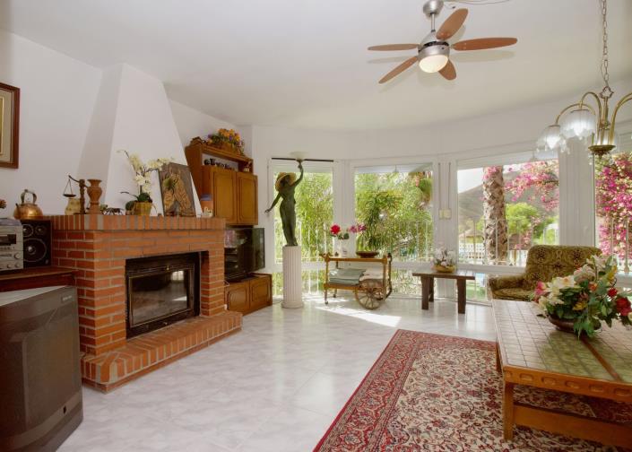 Image No.16-4 Bed Villa / Detached for sale