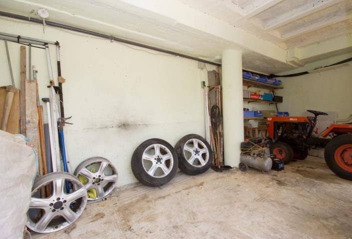 Image No.39-4 Bed Villa / Detached for sale