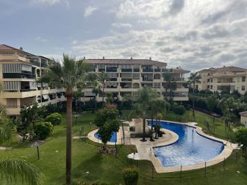 1-7020804132f1cd48fa7d0a6cde6ac64b