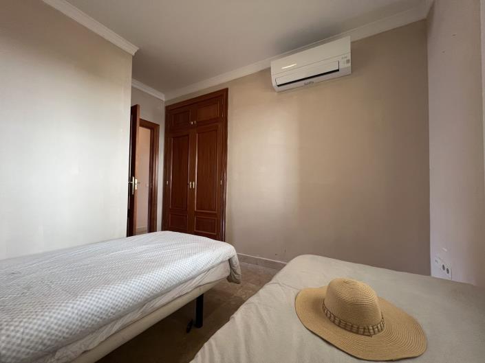 Image No.16-2 Bed Apartment for sale