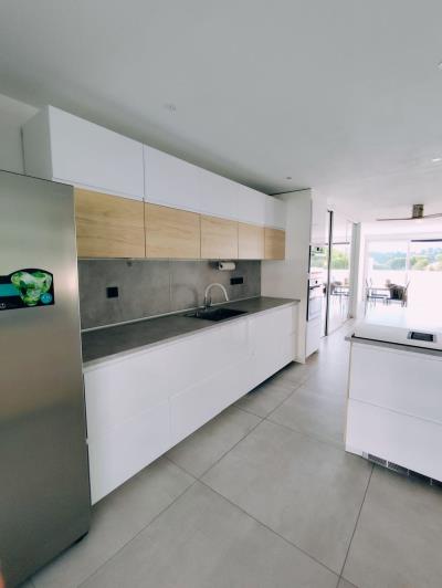 Image No.7-5 Bed Townhouse for sale