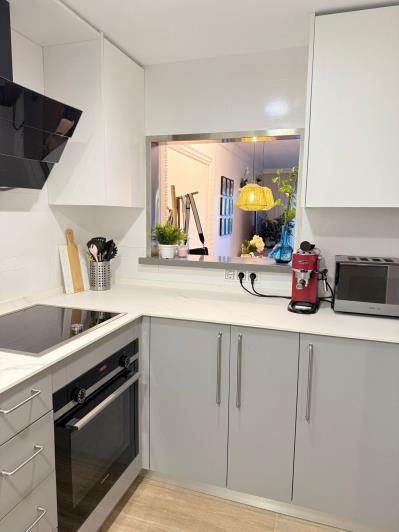 Image No.8-2 Bed Apartment for sale