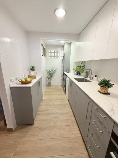 Image No.10-2 Bed Apartment for sale