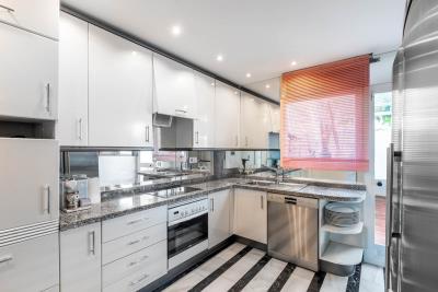 13-5fd73dea700db77384c091ca9818b1a9