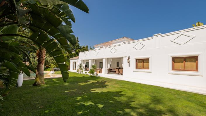 Image No.3-5 Bed Villa for sale