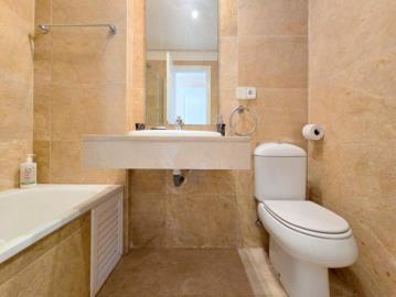 11-4d8aa6e612c0d8ce985b634e45aeea7a