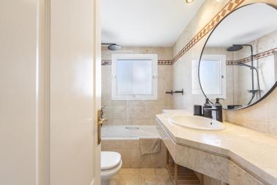 14-53d6c5e1565b8c19faf7091edaa35fd0