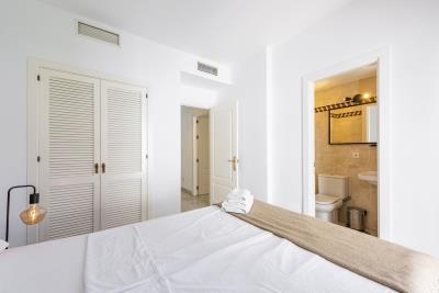 15-e65d437abef3cdae9b514eeeb695a8b9