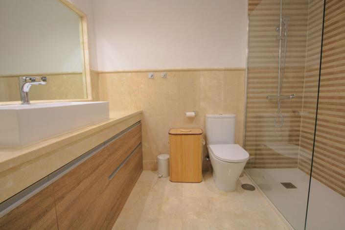 Image No.17-3 Bed Penthouse for sale