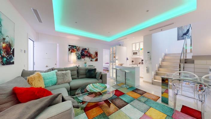 Image No.29-5 Bed Villa / Detached for sale