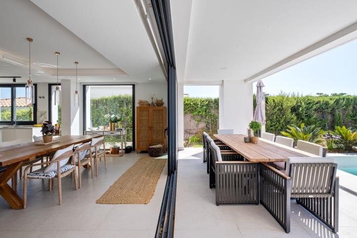 Image No.13-4 Bed Villa / Detached for sale