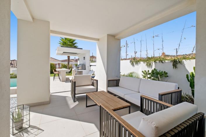 Image No.25-4 Bed Villa / Detached for sale