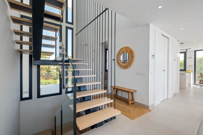 Image No.30-4 Bed Villa / Detached for sale