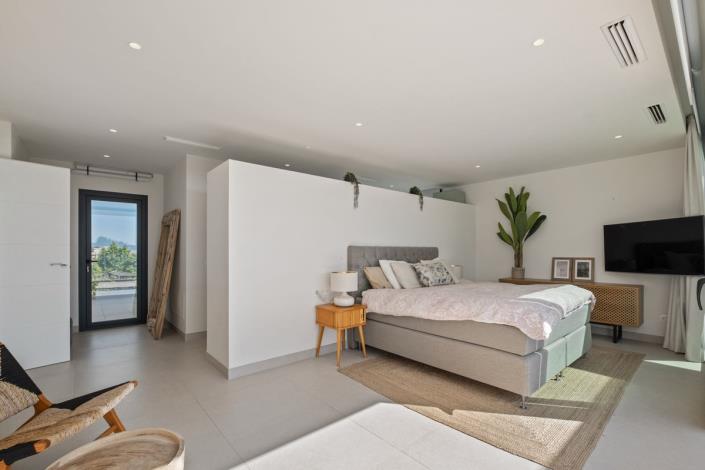 Image No.32-4 Bed Villa / Detached for sale