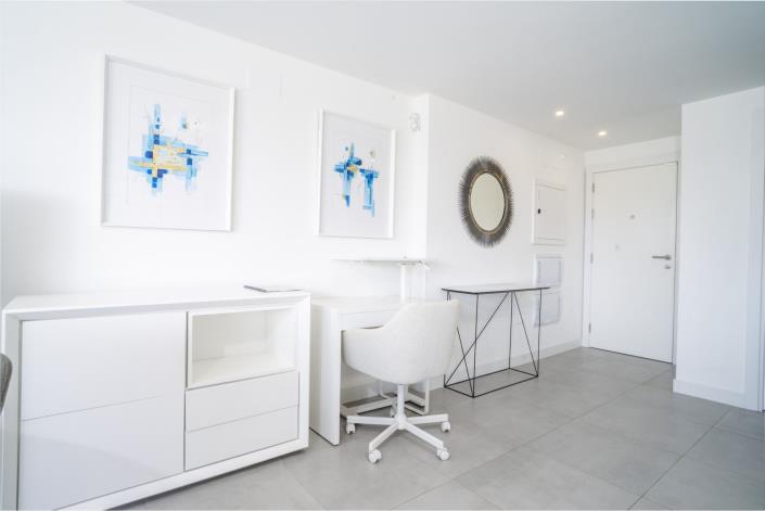 Image No.19-3 Bed Apartment for sale