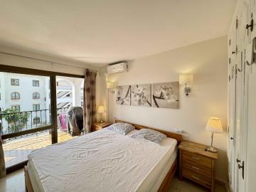 12-9d2414e6554ff283a7dbb3894364f2bd