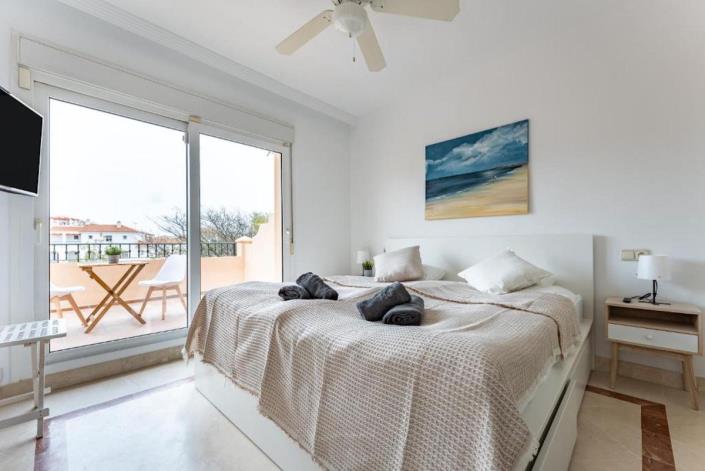 Image No.3-Jumelé de 4 chambres à vendre à Riviera del Sol