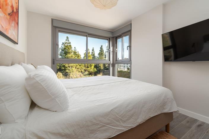 Image No.15-3 Bed Apartment for sale