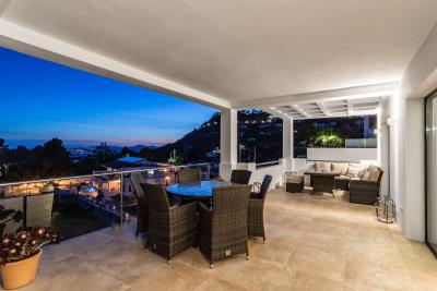 11-4d8aa6e612c0d8ce985b634e45aeea7a