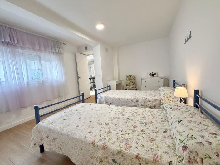 Image No.11-2 Bed Apartment for sale