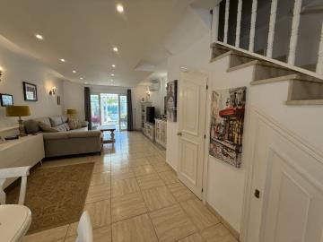 6-241328e1bcc9c0d8ce1222beb6c967a8