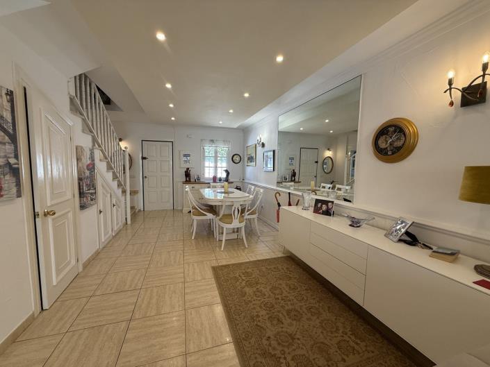 Image No.12-2 Bed Semi-Detached for sale