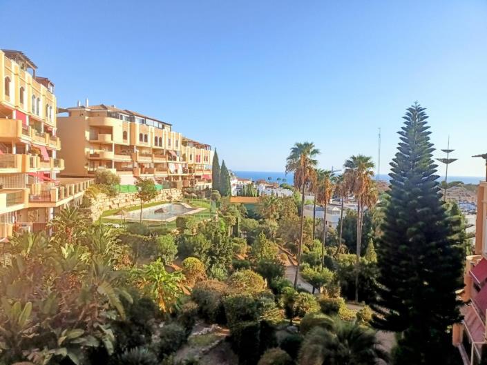 Image No.28-2 Bed Apartment for sale