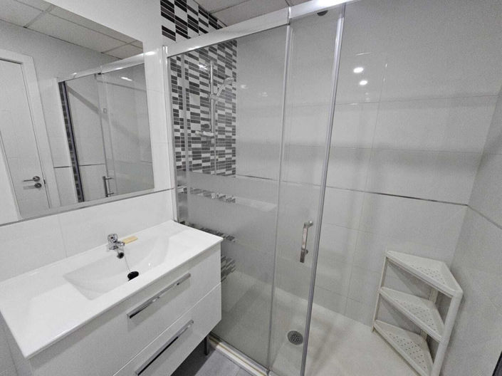 Image No.15-2 Bed Apartment for sale