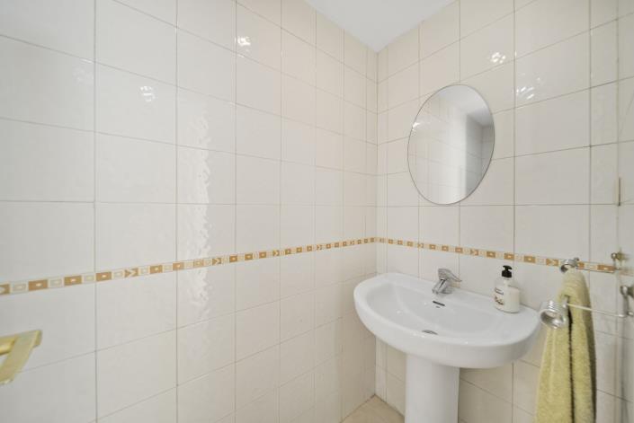 Image No.6-3 Bed Townhouse for sale