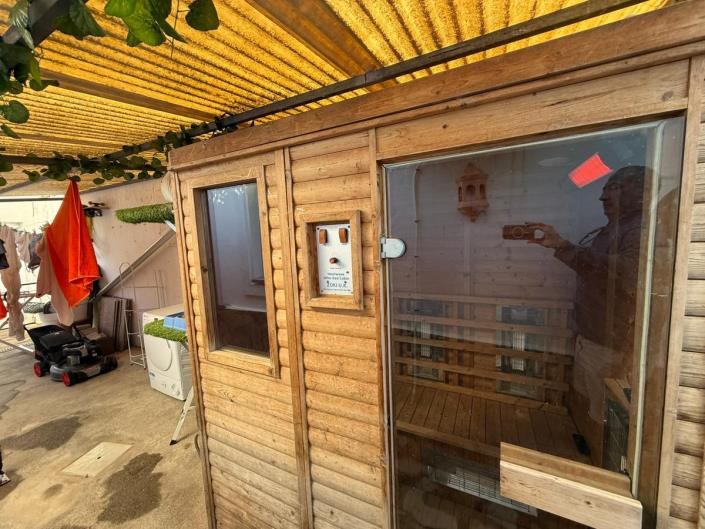 Image No.26-5 Bed Villa / Detached for sale