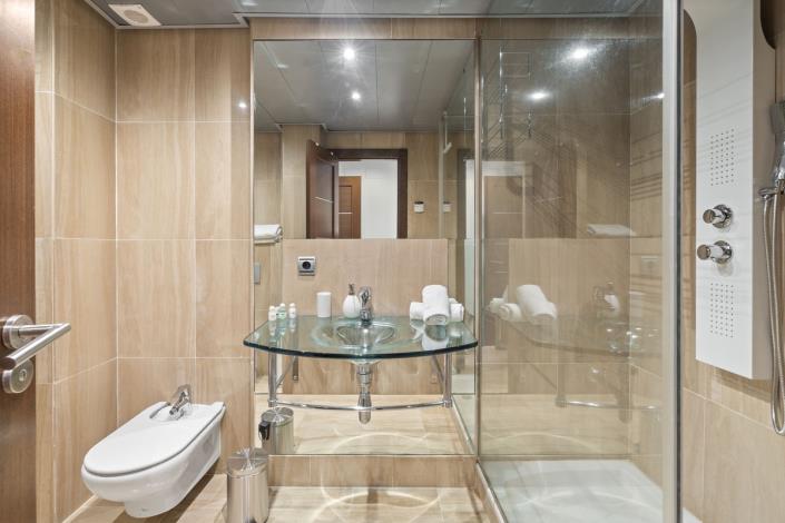 Image No.15-4 Bed Duplex for sale