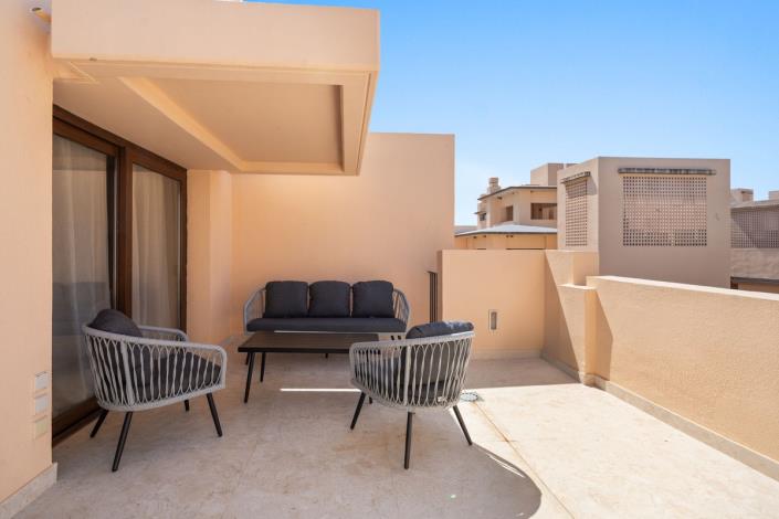 Image No.17-4 Bed Duplex for sale