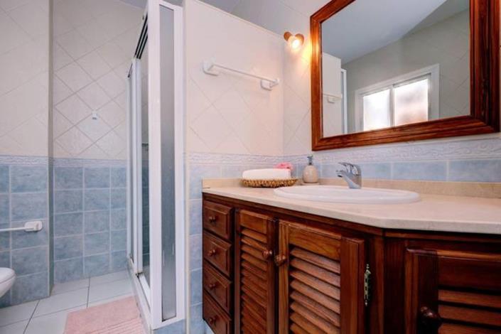 Image No.22-5 Bed Duplex for sale