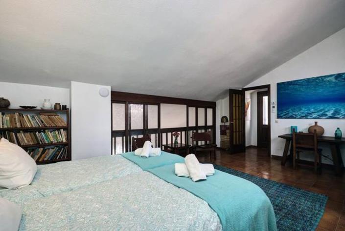 Image No.29-5 Bed Duplex for sale