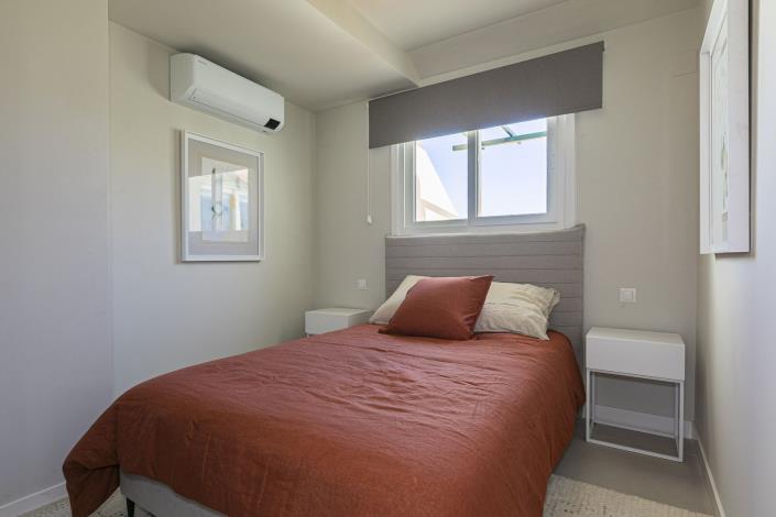 Image No.11-3 Bed Duplex for sale