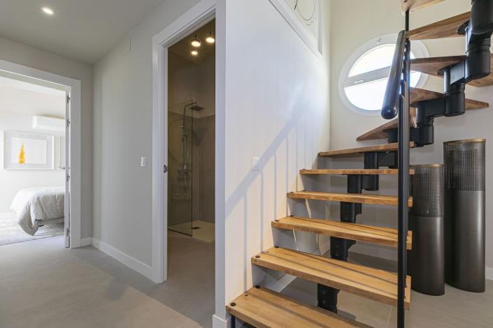 Image No.18-3 Bed Duplex for sale