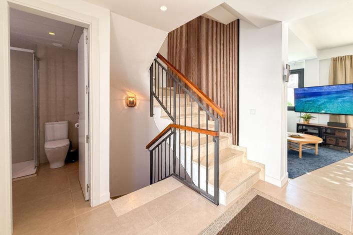 Image No.22-3 Bed Townhouse for sale