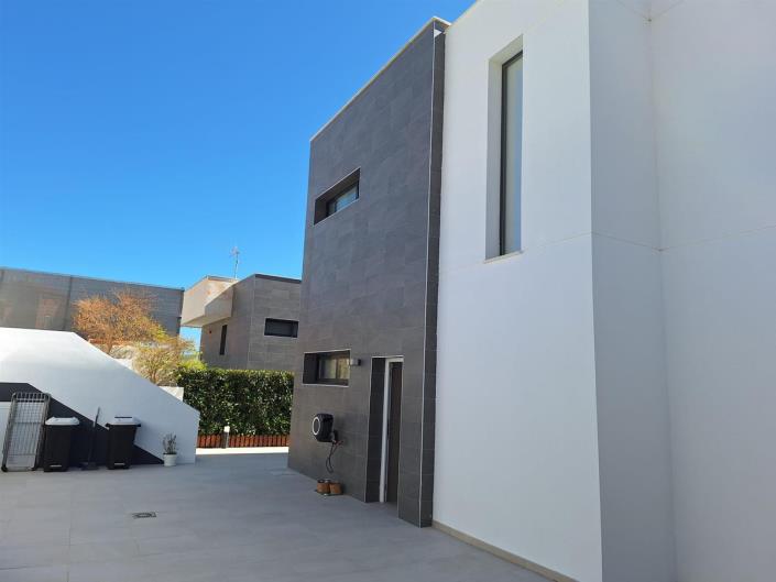 Image No.27-Villa / Détaché de 4 chambres à vendre à La Duquesa