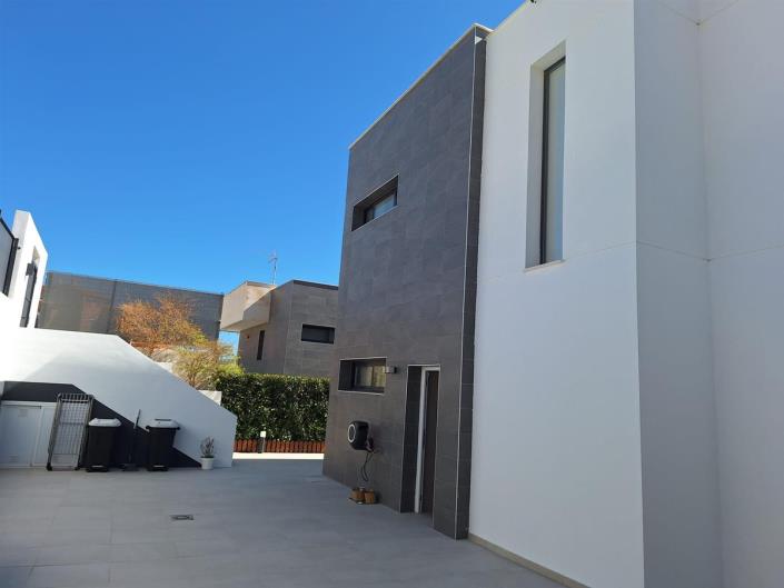 Image No.38-Villa / Détaché de 4 chambres à vendre à La Duquesa