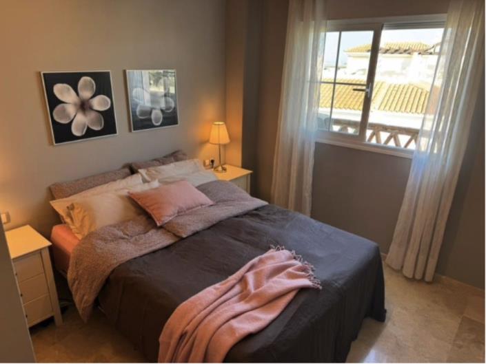 Image No.20-Penthouse de 2 chambres à vendre à San Luis de Sabinillas