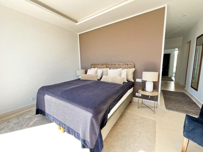 Image No.55-5 Bed Semi-Detached for sale