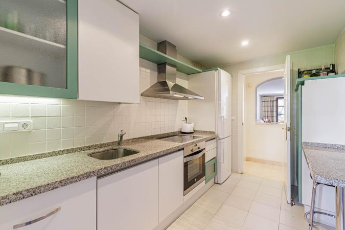 Image No.6-3 Bed Duplex for sale