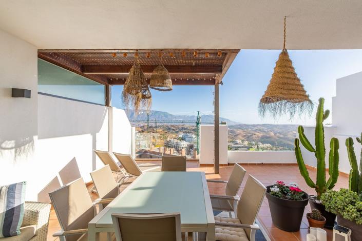 Image No.2-2 Bed Apartment for sale