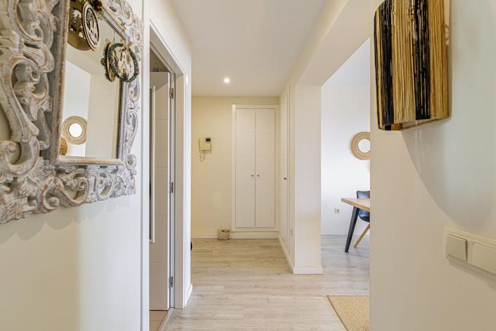 Image No.8-2 Bed Apartment for sale